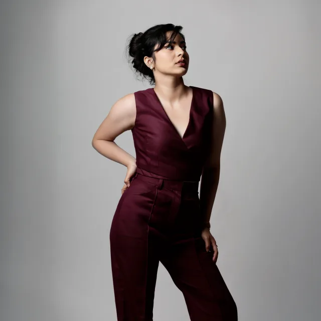 Claret Tailored V-Neck Top