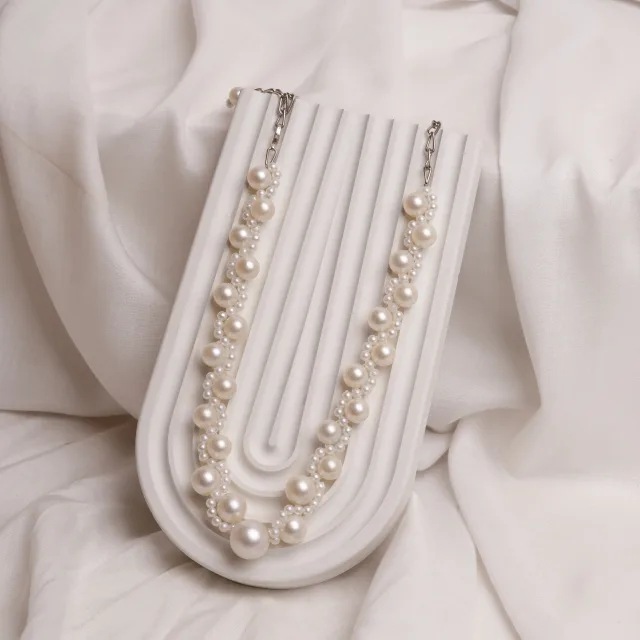 Graduated Pearl Chain Necklace