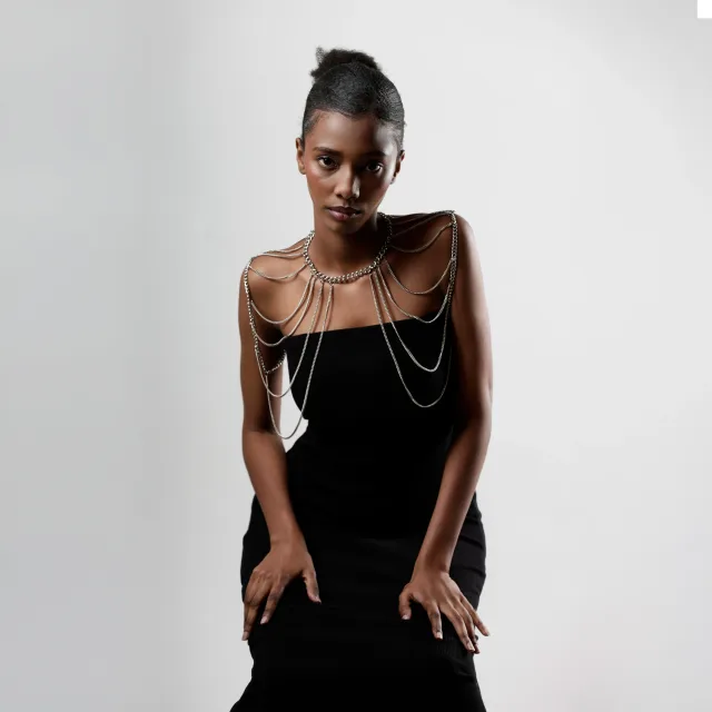 Cascading Chain Shoulder Adornment